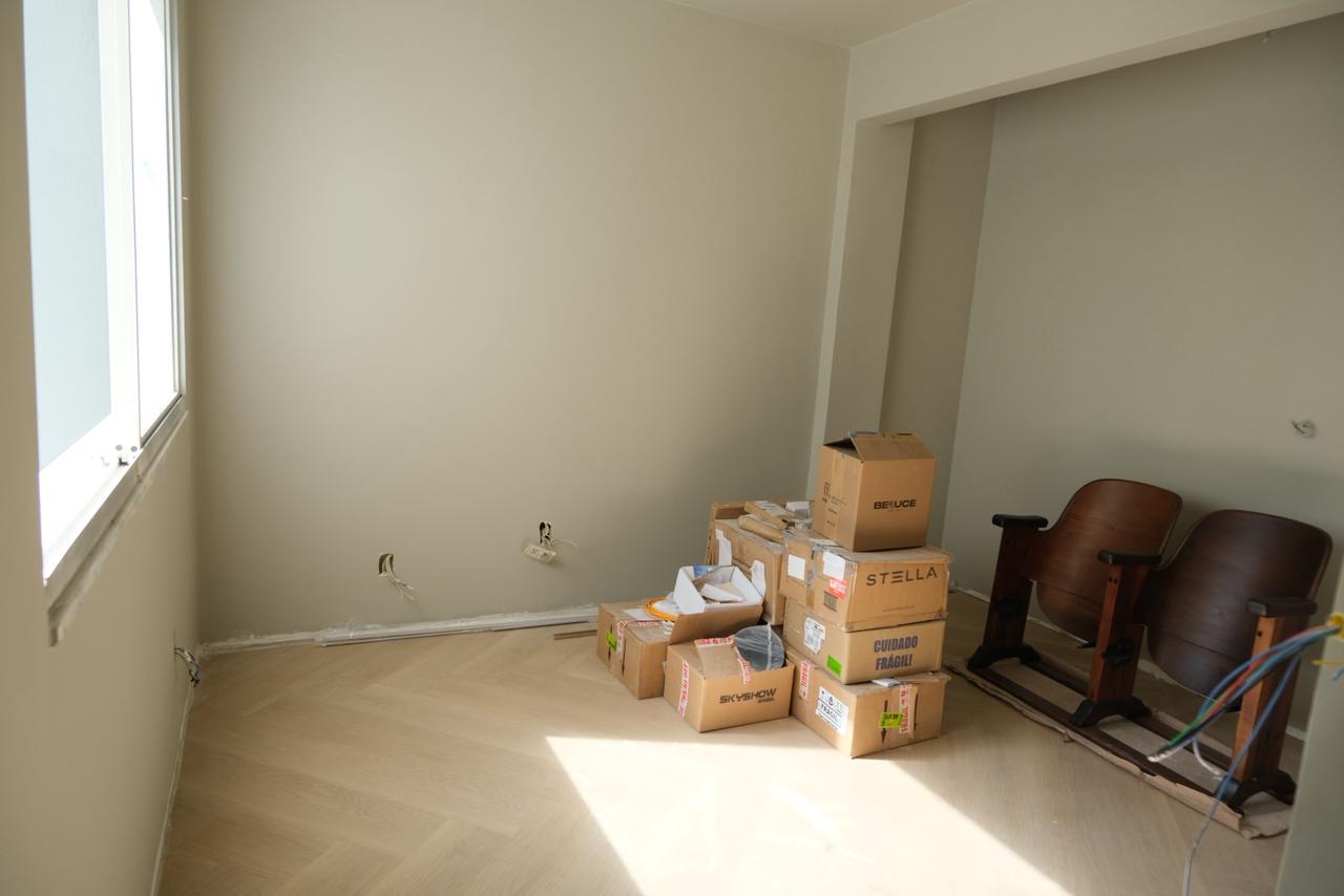 Pacific Bluff — before staging