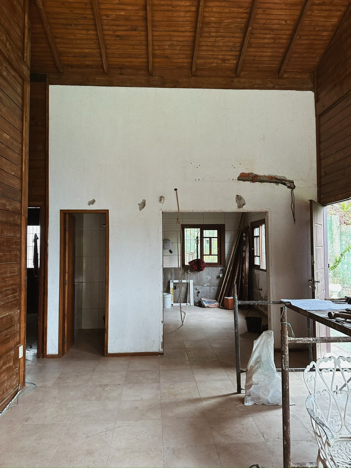 Madeira Dining Room — before staging